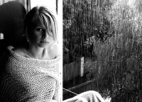 1201700156_she_likes_rain_and_open_window_by_poison.jpg