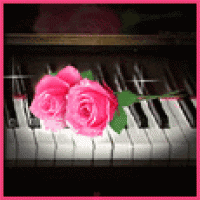 Цветы на пианино.gif