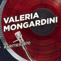valeria-mongardini---american-woman