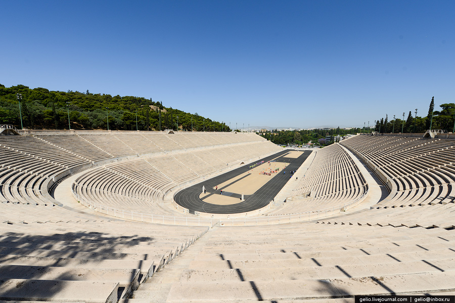 Первый олимпийский стадион