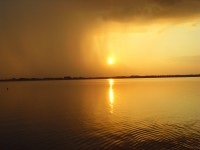 Дождь и закат на нашем озере 
