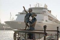 памятник женам моряков в Одесском порту