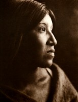1910-1925-edward-s.-curtis--femme-cahuilla-du-désert-cahuilla-woman-of-the-desert