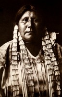 1910-1925-edward-s.-curtis--femme-arikara-arikara-woman