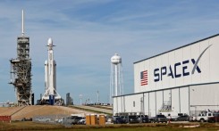 Исторический момент: SpaceX успешно запустила сверхтяжелую ракету Falcon Heavy Читать полностью:  https://42.tut.by/579962