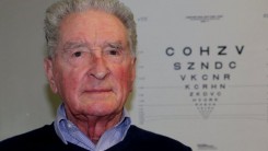 Врачи впервые восстановили зрение почти слепым пациентам с помощью революционной методики.