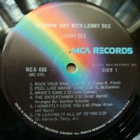 side-1-1974-lenny-dee---steppin-out-with-lenny-dee