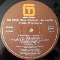 face-b-1975-ennio-morricone---un-génie,-deux-associés,-une-cloche,-france