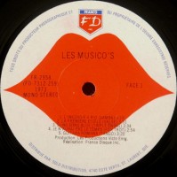 face-1-1973--les-musicos---cours-de-danse
