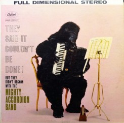 the-mighty-accordion-band-they-said-it-couldnt-be-done!_front