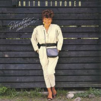 anita-hirvonen---kylähäät