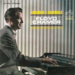 cramer-at-the-console-(front)