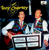 tony-&-charley---noche-en-el-país-de-las-maravillas