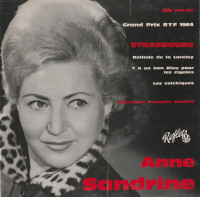 anne-sandrine---sur-un-accord-de-guitare