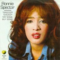 ronnie_spector_apple