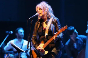 lucinda-williams-fas