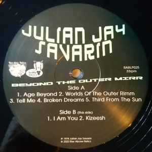 r-33541761-1743528406-8432