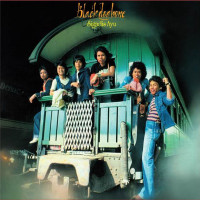 black-dog-bone---bercahaya-sang-suria-dan-wajahmu