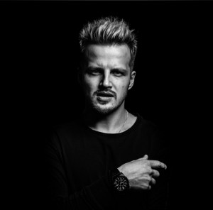 screenshot_20250625_221434_yandex-music