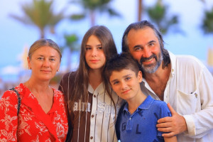 _photo_5413839640370211963_y