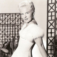 r-3419546-1329685403