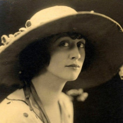 artworks-qoujip3yxsue9ede-1ek0vg-t500x500