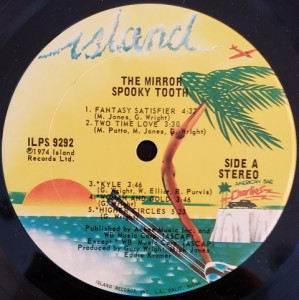 r-12305995-1532756139-7871