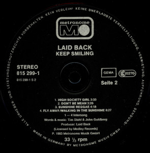 -keep-smiling-1983-03