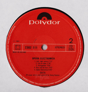 r-98861-1389633606-7913