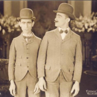 phil-baker-and-shaw-&-lee---ann-and-her-little-sedan