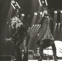 r-13900856-1744158647-3222