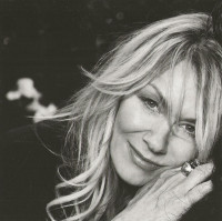 r-13900856-1744158648-6856