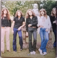 r-2007627-1536046775-6165