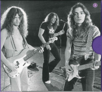 r-11091368-1670801152-2487