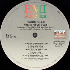 r-3910977-1478477992-7423