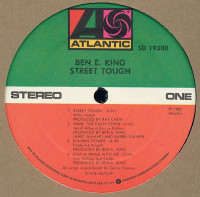 r-2398882-1291674665