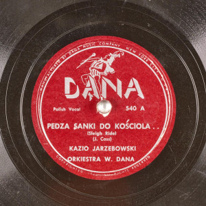 pedza-sanki-do-kociola-sleigh-ride_kazio-jarzebowski-orkiestra-w-dana