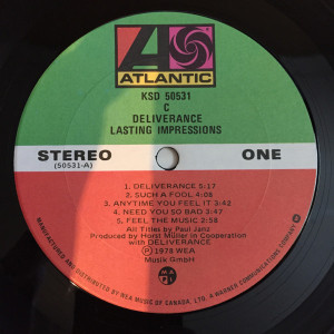 r-6989249-1431117643-6081