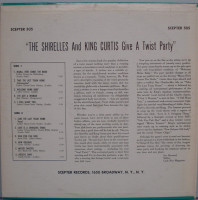 r-11499358-1517434790-3656