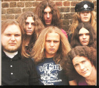 r-9059104-1561293321-1696