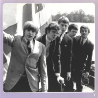 r-2480195-1494233535-2055