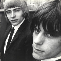 r-2480195-1494233618-9111