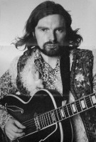 r-713507-1534723366-7125