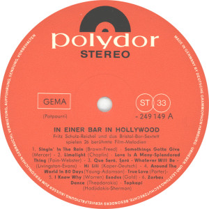 fritz-schulz-reichel--in-einer-bar-in-hollywood-(c