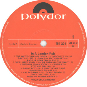 fritz-schulz-reichel---in-a-london-pub-(c