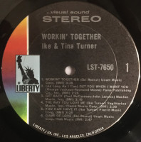 r-11561754-1635442049-1731