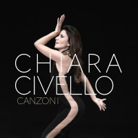 chiara-civello---con-una-rosa