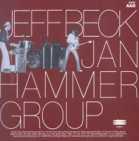 1977-live-with-the-jan-hammer-group-inside