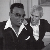 85cae7a2e398328a33cfaadbbc3e17b6