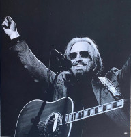 r-12753874-1762562442-8004